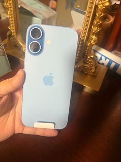iPhone 17 Blue !