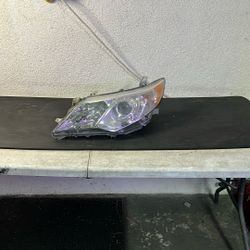 2012 2013 2014 Toyota Camry LEFT Driver OEM Genuine Chrome Headlight Lamp