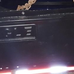 Eagle Pneumatic 1k Lift Gate