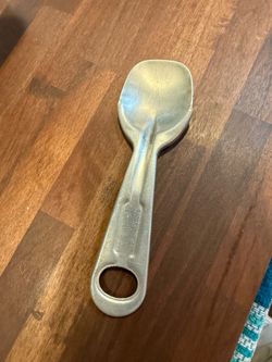 Vintage alum. Shortening & ice cream spoon