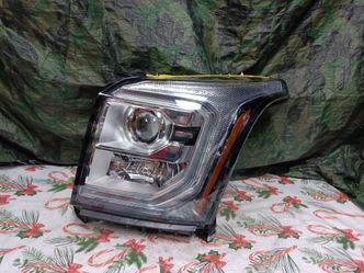 2015-20 GMC Yukon Left Headlight Computer