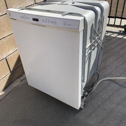 Kenmore Dishwasher 