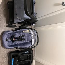Car Seat Travel System 