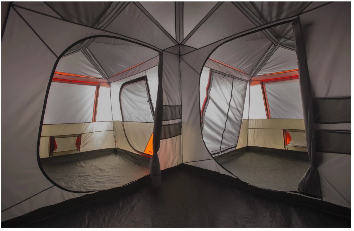L Shaped Instant Tent. Ozark Trail for Sale in Medley, FL OfferUp