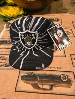 Vintage raiders hat with tag.