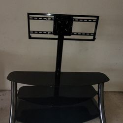 Entertainment Table With Tv Mount 