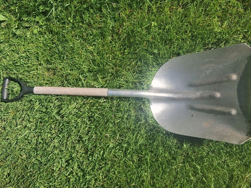 Aluminum Rail Shovel