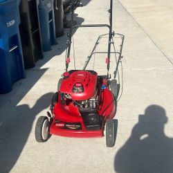 TORO SELF PROPELLED MOWER 