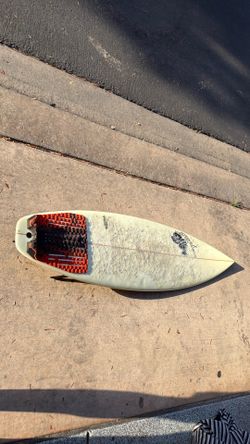 Jeri surfboard-perfect for a grom 5’3”x17.25x2.10