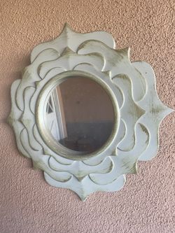 mirror decor