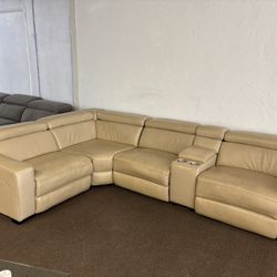 Jerome’s Leather Power Reclining Sectional – Premium Comfort w/ Cup Holders