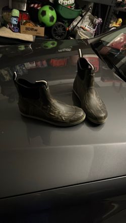 Huk Rubber Ankle Boots