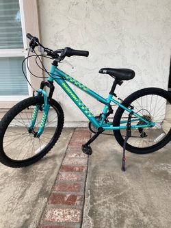 24" Girls Nishiki Bicycle