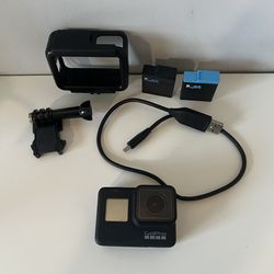 Gopro Hero 7 Black With Extra Battery