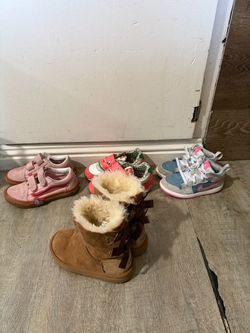 Toddler Girls Shoe Bundle – Vans, Nike, UGG