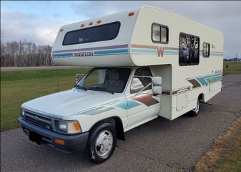 1995 Winnebago Toyota Class C Motorhome RV