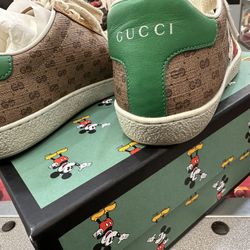 Gucci Shoes 