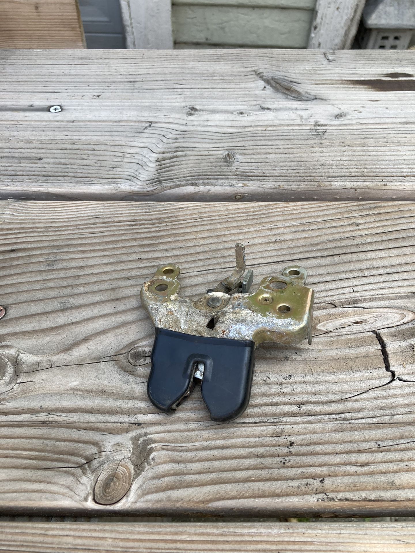 AE86 Coupe Trunk Latch