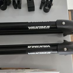 Yakima Black PowderHound 6 Ski or 4 Snowboards Rack 