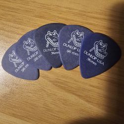 Dunlop .96mm Guitar Picks