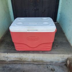 Coleman 36qt Ice Chest 