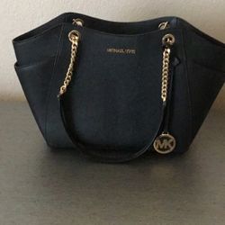Mk