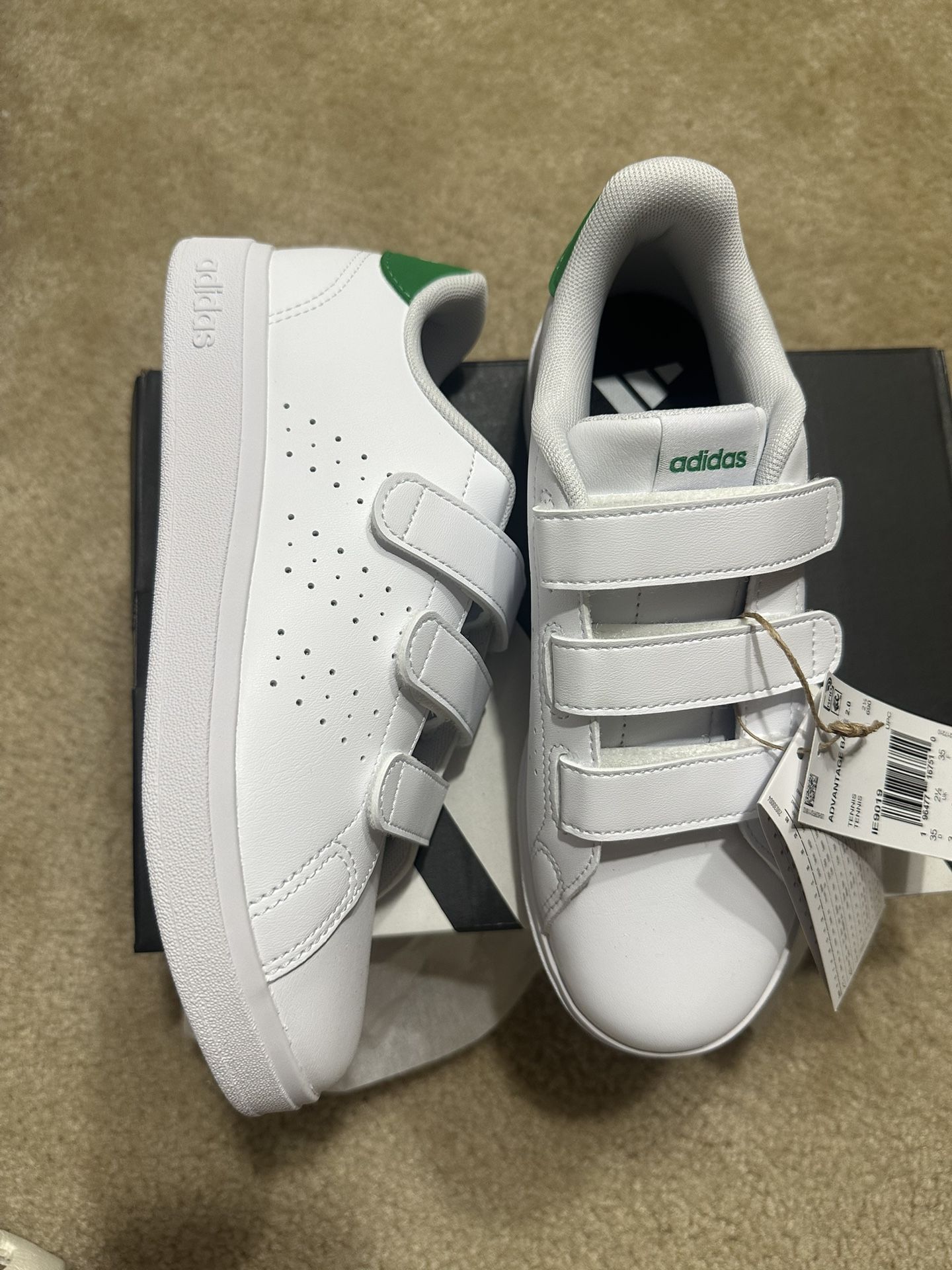 Adidas Big Kids advantage white sneakers shoes