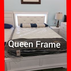 🤩 Queen Lighted Bed Frame 