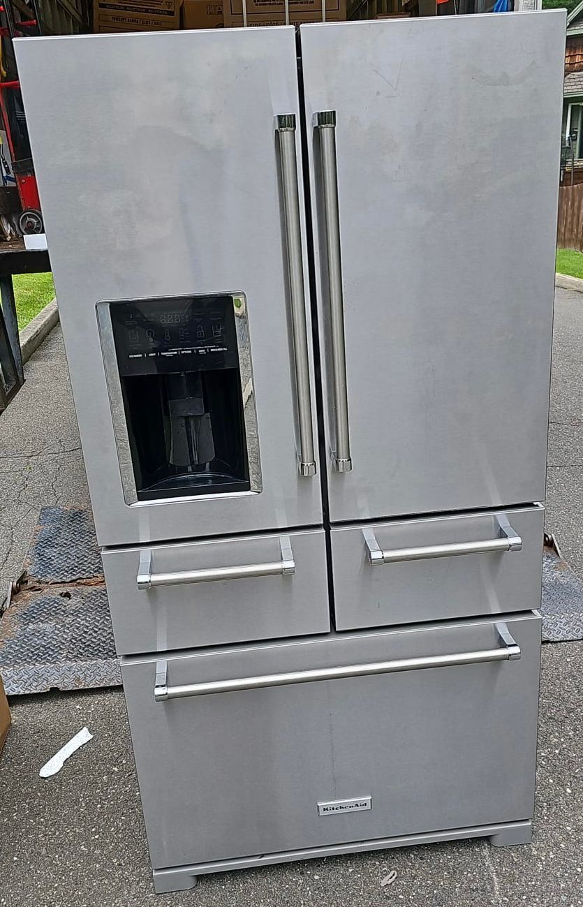 kitchen aid frige 5 doors perfec working