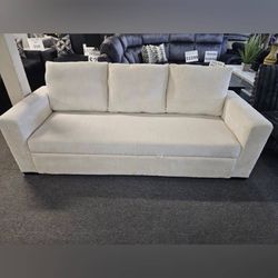 Ivory sleeper sofa with pull out bedo