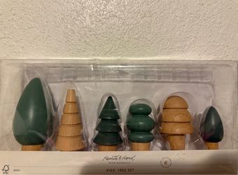 HEARTH AND HAND KIDS TREE SET HEARTH AND HAND WITH MAGNOLIA TREE SET 6 PIECE NEW CAN BE USED FOR CHRISTMAS DECOR CHRISTMAS TREE