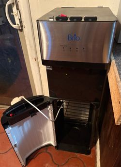 Brio water dispenser