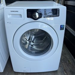 Samsung Front Load Washer 60 day warranty/ Located at:📍5415 Carmack Rd Tampa Fl 33610📍