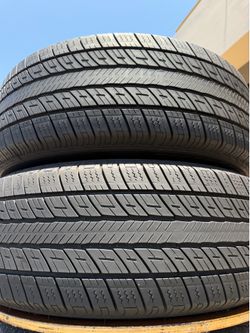 235/60/18 Uniroyal TIGER PAW A/S 235 60 18 Used Tires 235/60R18