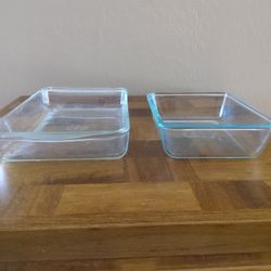 Set Of 4 Glass Cooking Dishes