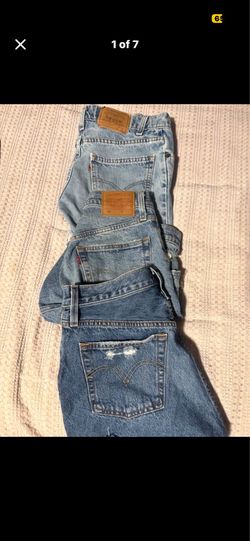3 LEVI SHORTS