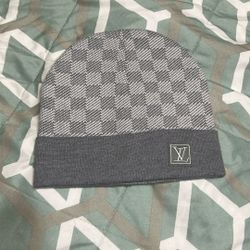 1 TO 1 LV Beanie 