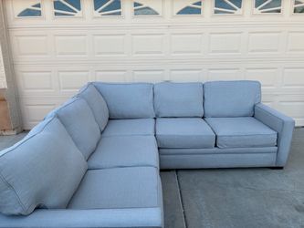 Sectional Couch-Free Delivery