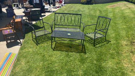 Martha Stewart living outdoor patio set $100