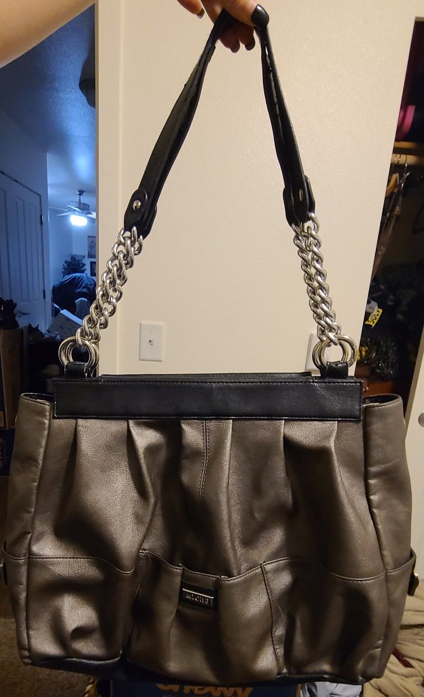 Miche Base and Removable shell Purse