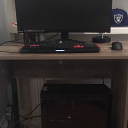 CyberPower Gaming PC With 165hz Curved Gaming Monitor