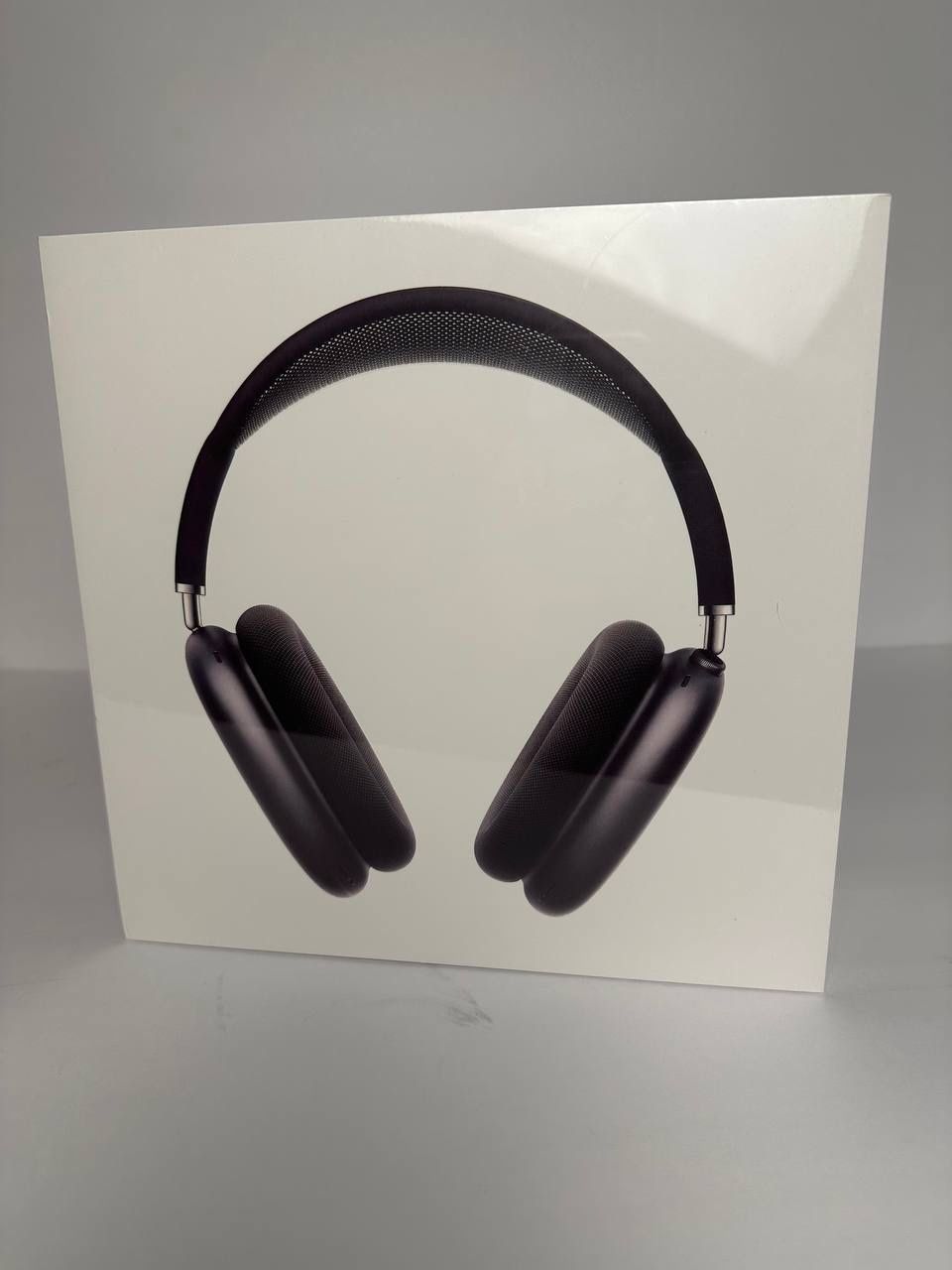 Max Headphones