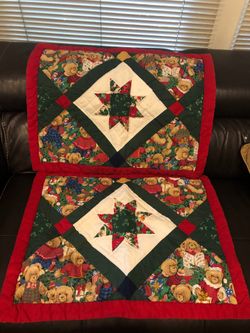 Christmas themed quilt pillow case - set of 2
