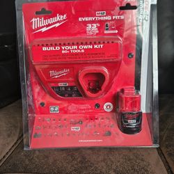 Milwaukee M12 Starter Kit 