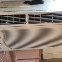 Fridgedare 10k BTU air conditioner