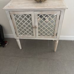 Accent Table
