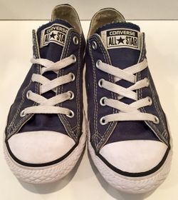 Dark blue Converse All Stars kids size 2 $15 firm!
