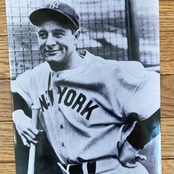 Lou Gehrig 8x10 Photo. New In Package. 