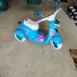 Disney Frozen Electric Moped