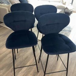 2 Leicester 27” Bar Stools